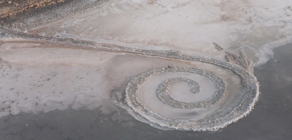 Robert Smithson Spiral Jetty, 1970 Great Salt Lake, Utah, 1970 Mud, precipitated salt crystals, rocks, and water coil, 13 x 15 x 1,500 ft. Dia Art Foundation. Photograph JEK 2005 © Art © Estate of Robert Smithson/ Licensed by VAGA, New York, NY